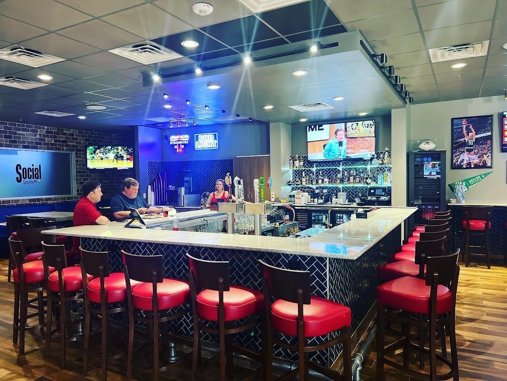 The Social Sports Pub | restaurant | 5810 FM 1463, Fulshear, TX 77441, USA | 2813964627 OR +1 281-396-4627