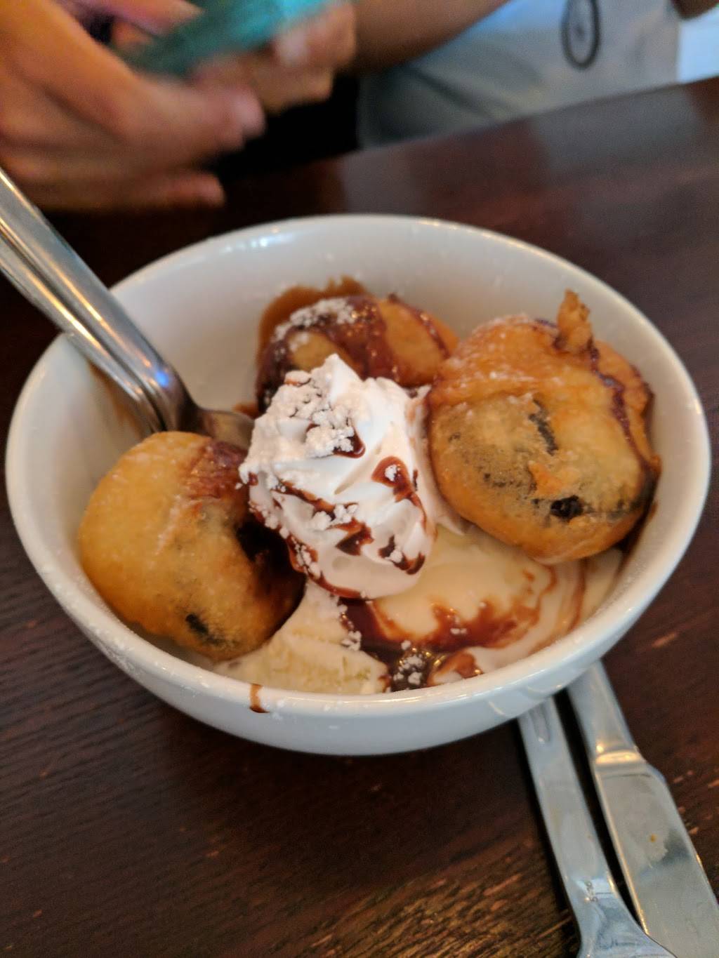 23rd & Main Taproom & Kitchen | restaurant | 2302 E Main St, Richmond, VA 23223, USA | 8047887077 OR +1 804-788-7077