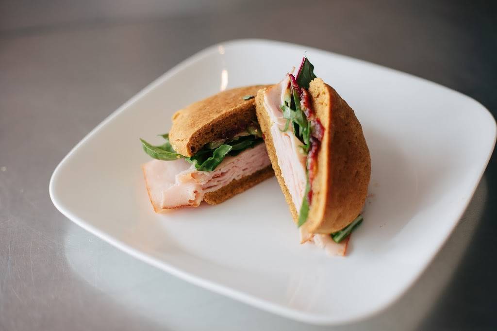 Snackin Free | restaurant | 41539 Kalmia St #102, Murrieta, CA 92562, USA | 9513042433 OR +1 951-304-2433