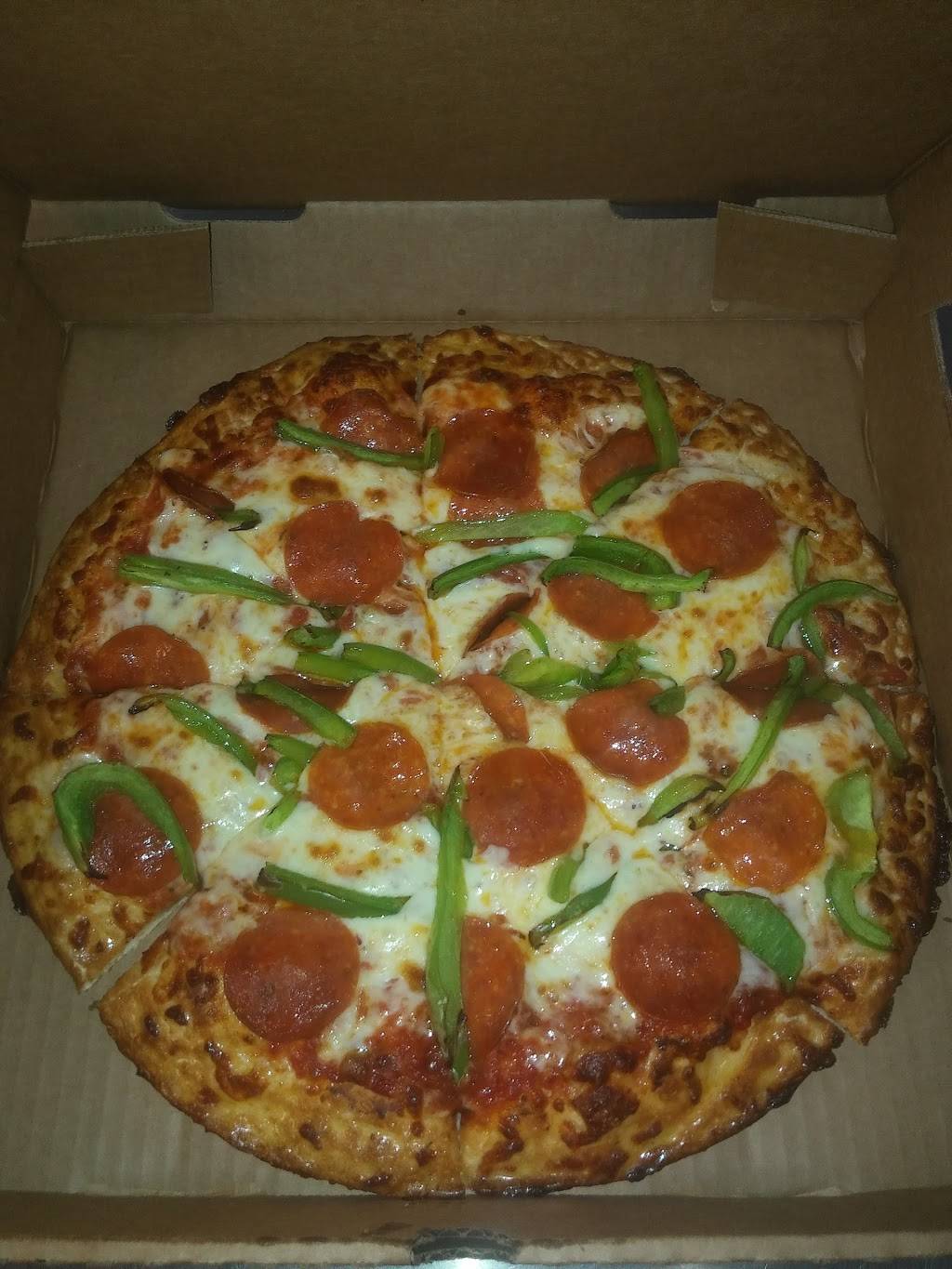 Mama Mias Pizza & Wings | restaurant | 15550 Main St, Hesperia, CA 92345, USA | 7609498475 OR +1 760-949-8475