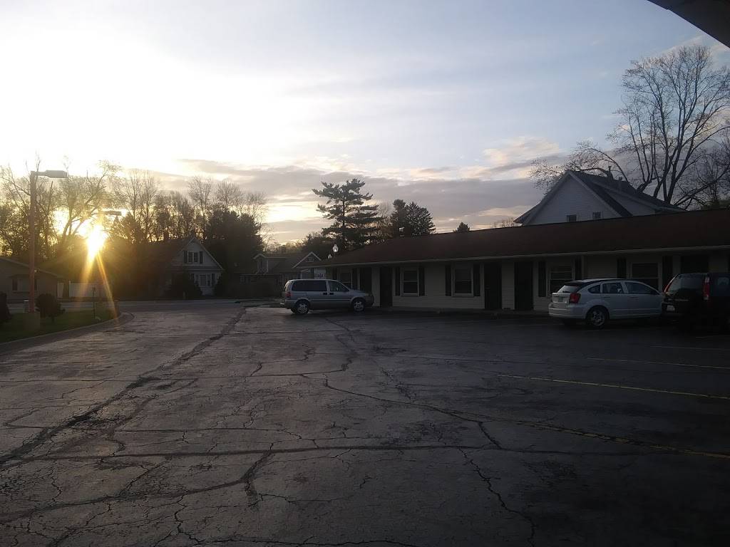 Village Inn Motel Holt | restaurant | 2211 Cedar St, Holt, MI 48842, USA | 5176992187 OR +1 517-699-2187