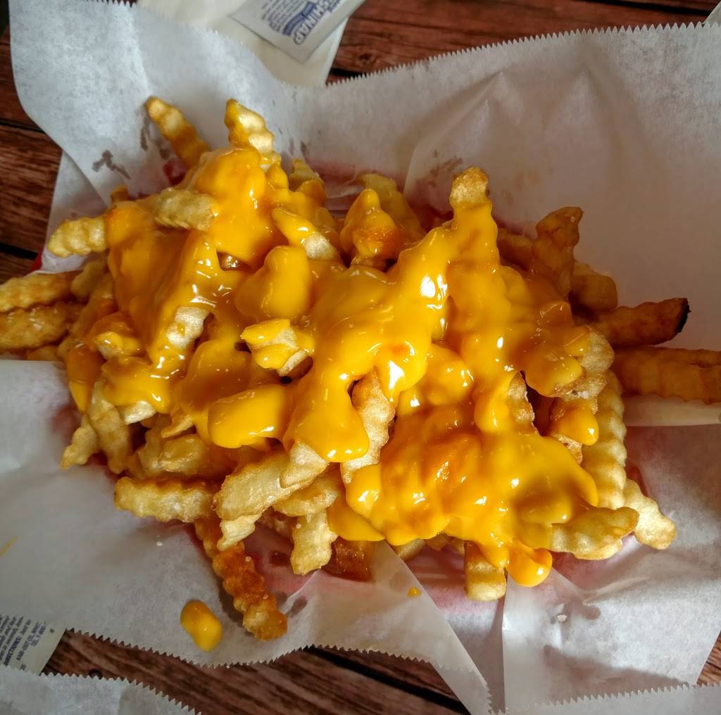 Roosters Wings & Brew | restaurant | 1 Baker St, Mohegan Lake, NY 10547, USA | 9147431797 OR +1 914-743-1797