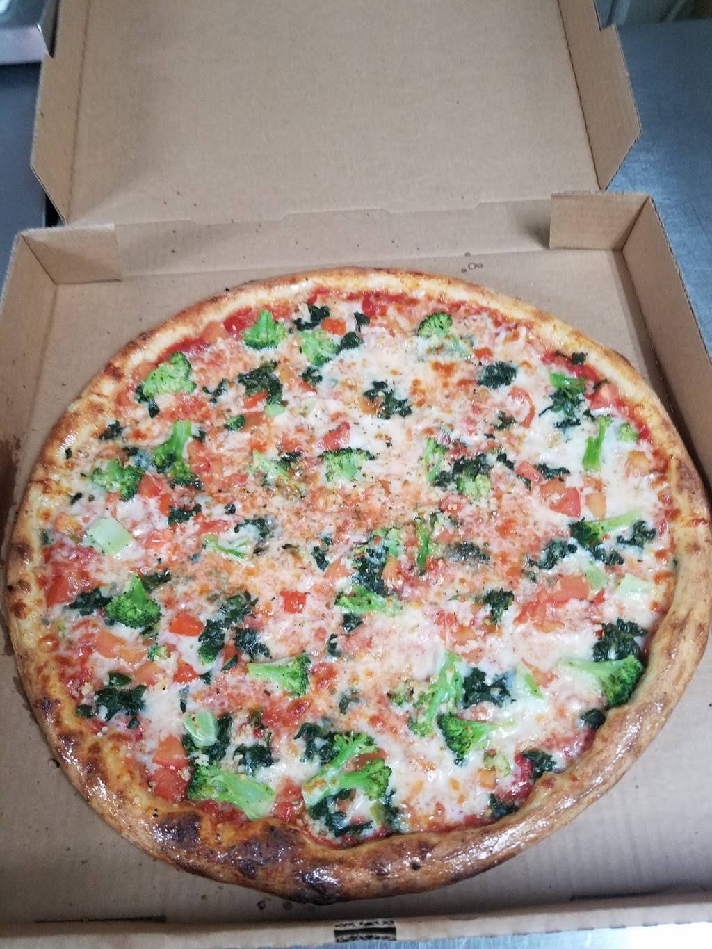 Villa Pizzeria | restaurant | 3640 Blue Ridge Blvd, Blue Ridge, VA 24064, USA | 5407289414 OR +1 540-728-9414