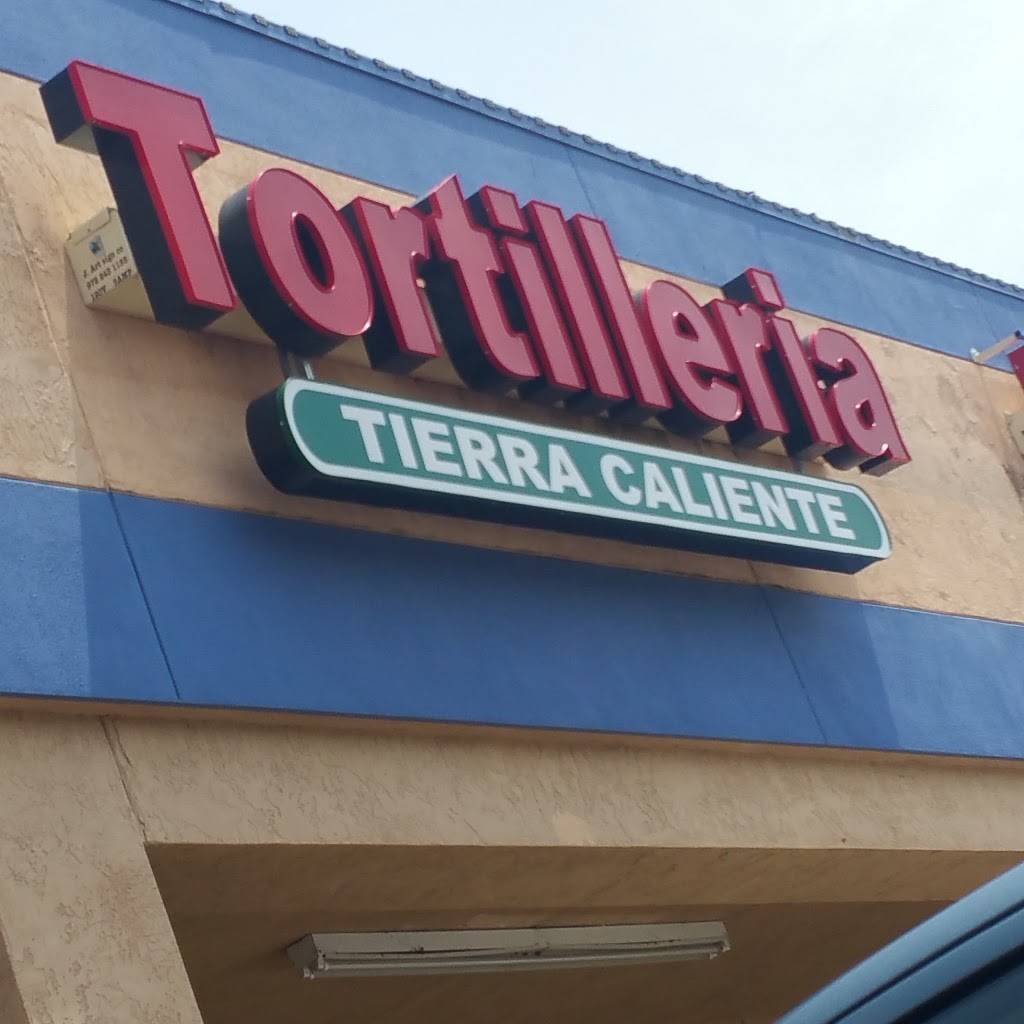 Tortilleria Tierra Caliente | restaurant | 1607 E McKinney St #800, Denton, TX 76209, USA | 9403201555 OR +1 940-320-1555