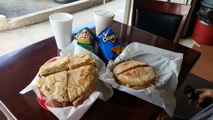 Alvin Ords | restaurant | 204 University Dr, San Marcos, TX 78666, USA | 5123538042 OR +1 512-353-8042