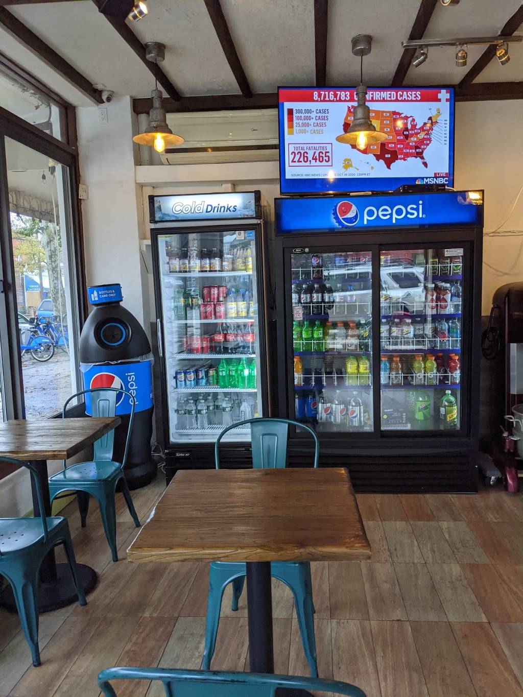 Zio Pepes Pizzeria | restaurant | 26-19 23rd Ave, Queens, NY 11105, USA | 7184339858 OR +1 718-433-9858