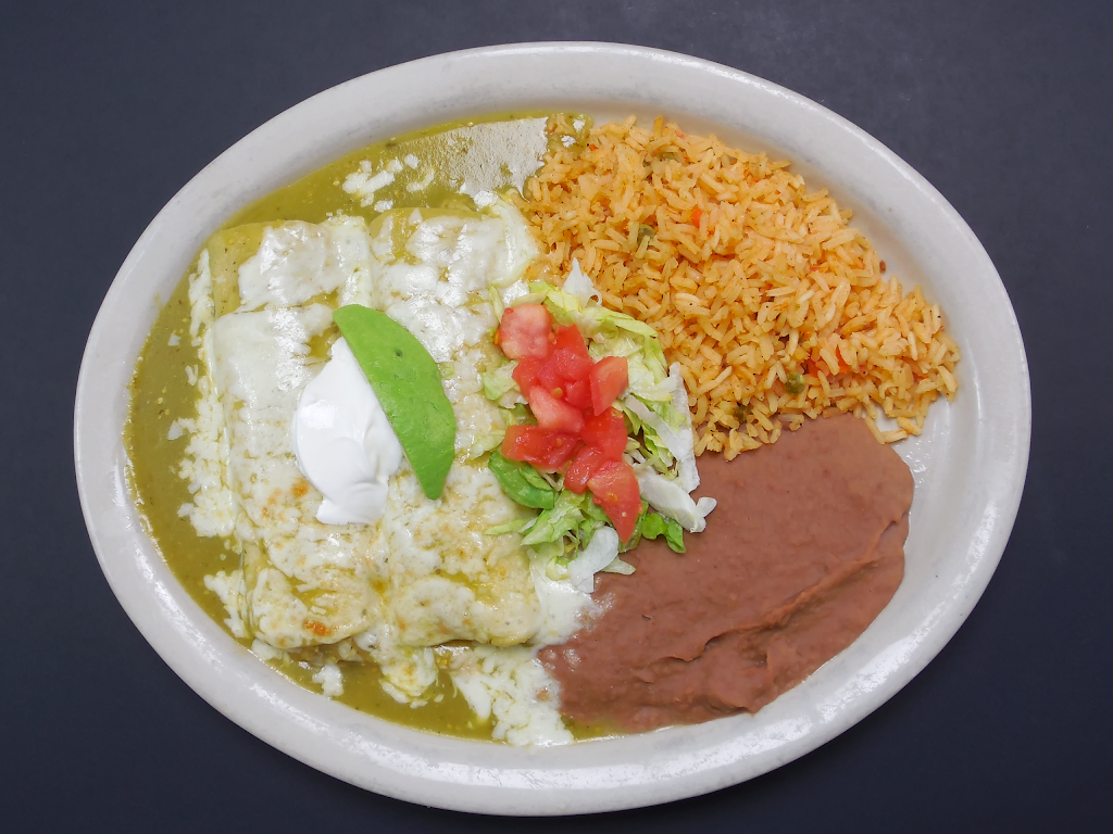 Adobe Verde | restaurant | 1724 Hunter Rd, New Braunfels, TX 78130, USA | 8306290777 OR +1 830-629-0777