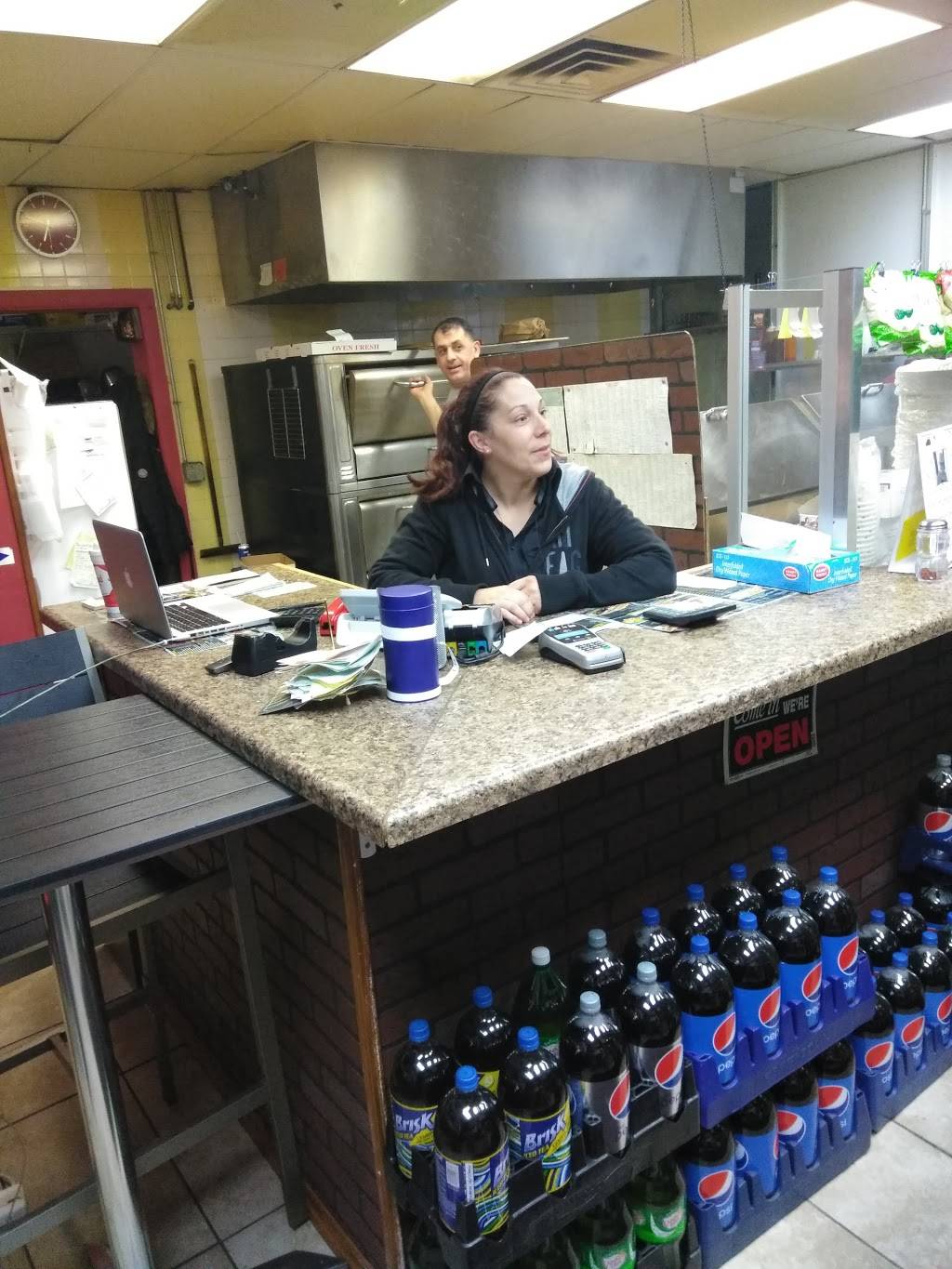 Pelins Pizza | restaurant | 228 State Rte 727, Ansonia, CT 06401, USA | 2037321900 OR +1 203-732-1900