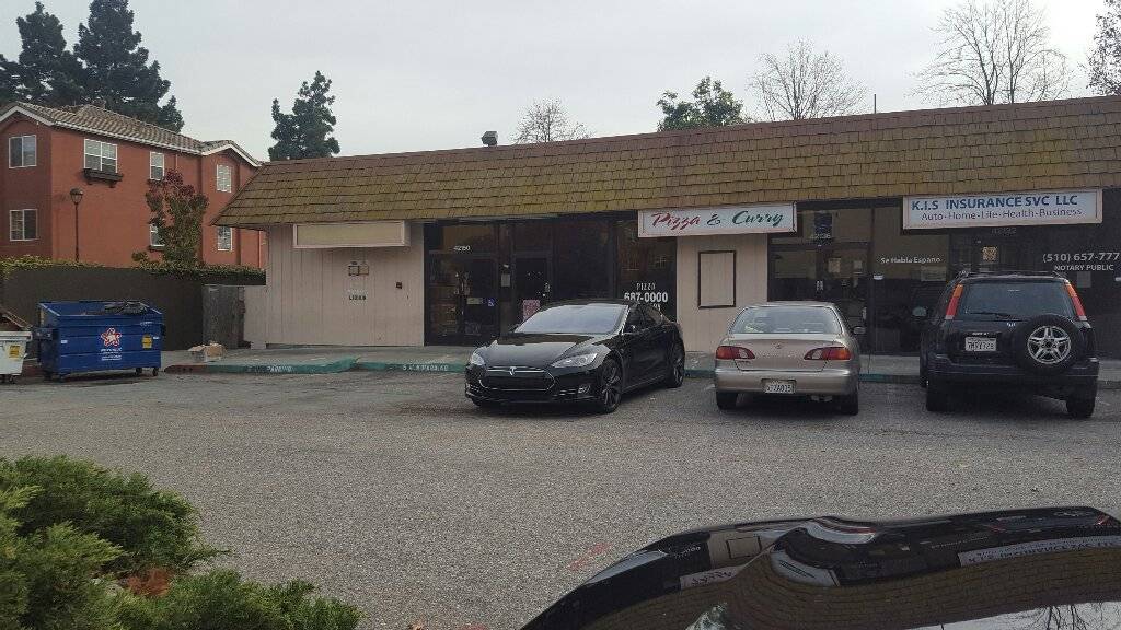 Pizza & Curry | restaurant | 42136 Blacow Rd, Fremont, CA 94538, USA | 5106870000 OR +1 510-687-0000