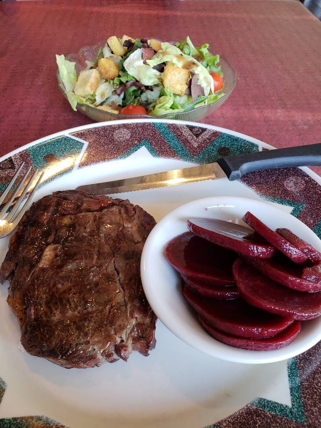 C.J. Hummels Restaurant | restaurant | 28 Willow St, Lenhartsville, PA 19534, USA | 6105624891 OR +1 610-562-4891