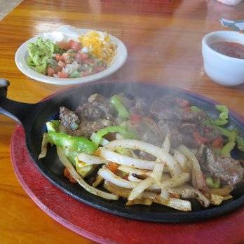 Cinco Sentidos Mexican Restaurant and Bar | restaurant | 2000 Sam Bass Rd, Round Rock, TX 78681, USA | 5122553300 OR +1 512-255-3300