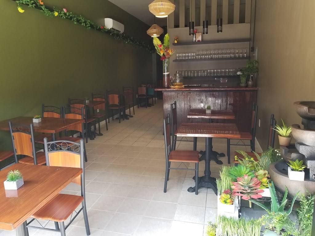 Ruammit Thai | restaurant | 742 Nostrand Ave, Brooklyn, NY 11216, USA | 7189287797 OR +1 718-928-7797