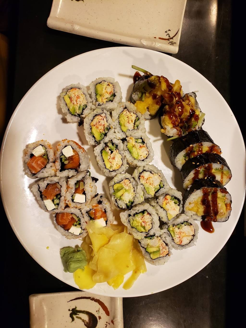 Godzila Sushi | meal takeaway | 1800 Divisadero St, San Francisco, CA 94115, USA | 4159311773 OR +1 415-931-1773