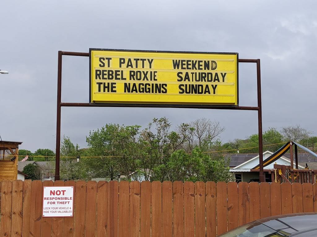 Rowdys Barbecue | restaurant | 19588 K St, Somerset, TX 78069, USA | 8307164007 OR +1 830-716-4007