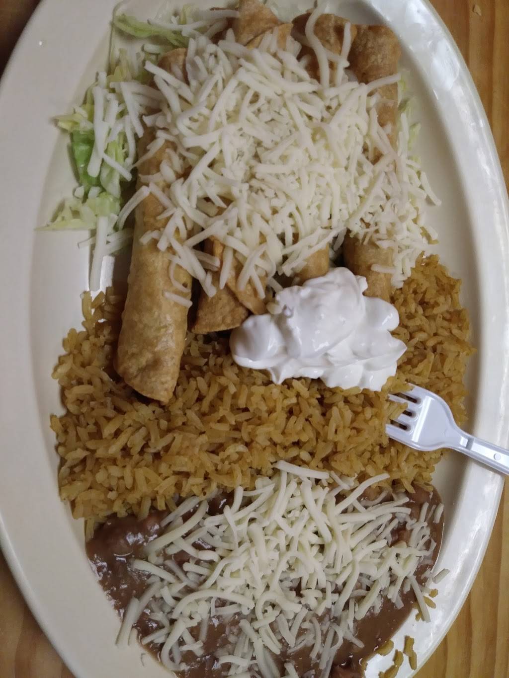 El Tapatito Fast Food | restaurant | 1721 N Broadway, Wichita, KS 67214, USA | 3162671008 OR +1 316-267-1008