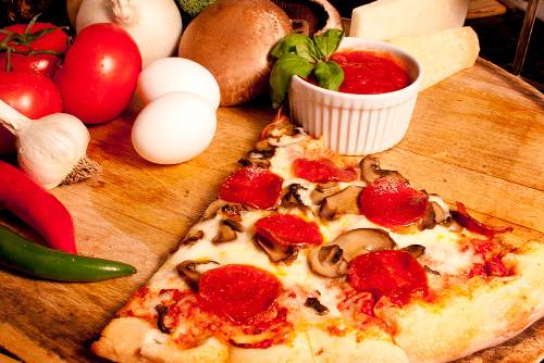 Pizza Autentica | restaurant | Capitol View, 425 3rd St SW, Washington, DC 20024, USA | 2024792091 OR +1 202-479-2091