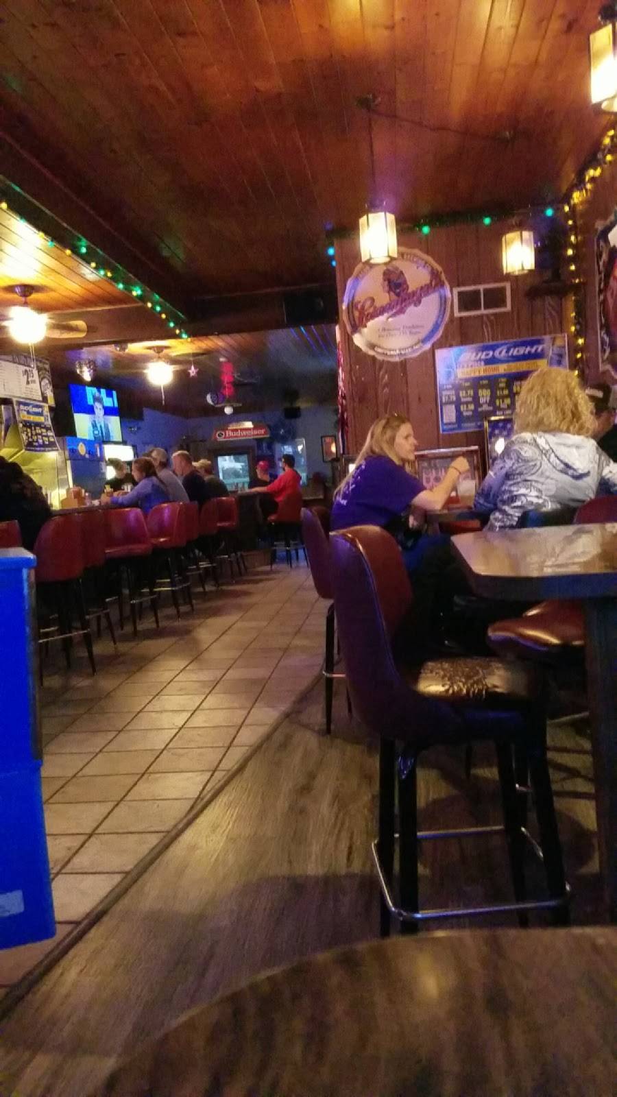 L Rs Place | restaurant | 116 Lincoln Ave, Rio, WI 53960, USA | 9209926029 OR +1 920-992-6029