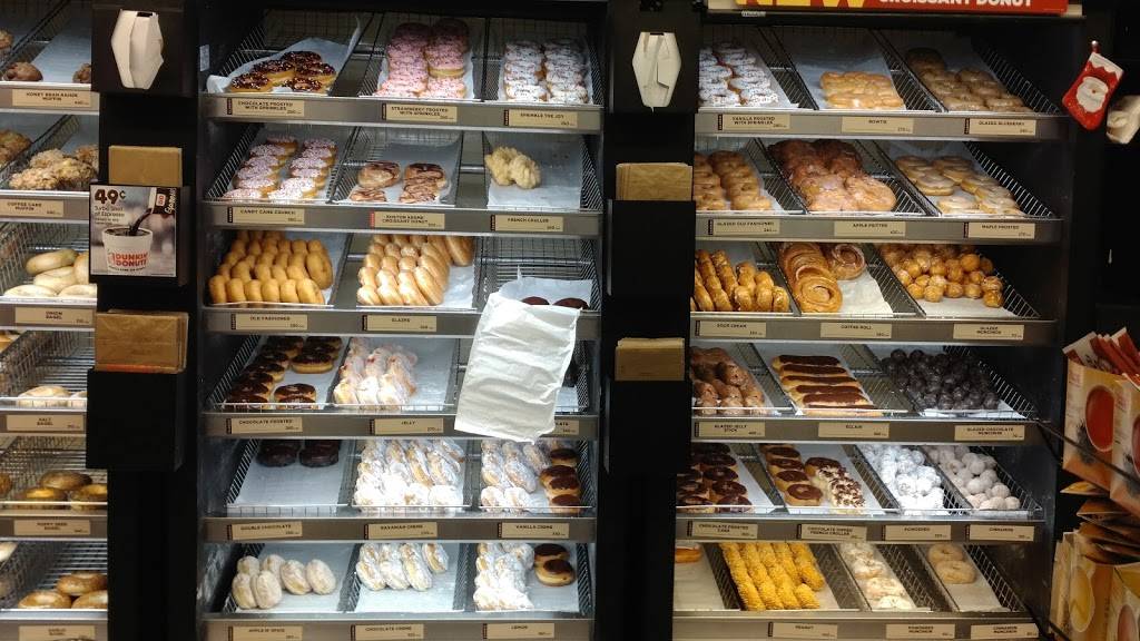 Dunkin | bakery | 19010 Middlebelt Rd, Livonia, MI 48152, USA | 2484747476 OR +1 248-474-7476