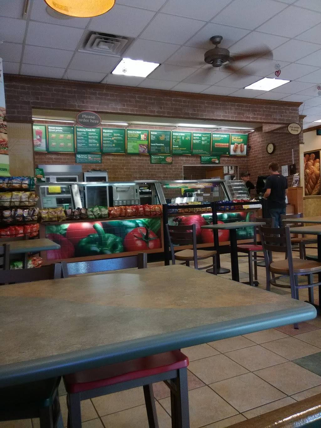 Subway | restaurant | 68644 Main St S, Blountsville, AL 35031, USA | 2054295005 OR +1 205-429-5005