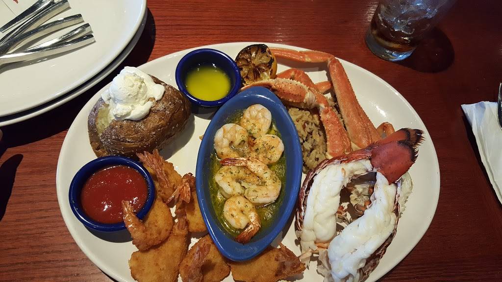 Red Lobster | restaurant | 1036 IL-59, Aurora, IL 60504, USA | 6308985782 OR +1 630-898-5782