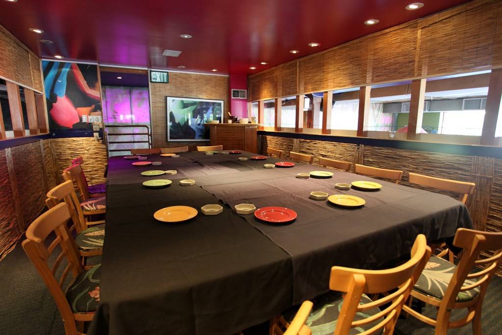 Canal Club | restaurant | 2025 Pacific Ave, Venice, CA 90291, USA | 3108233878 OR +1 310-823-3878