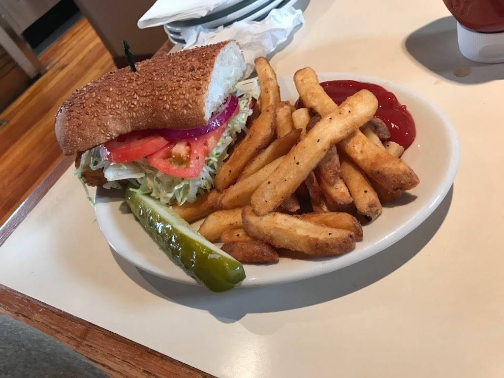 Joe Bolognas | restaurant | 120 W Maxwell St, Lexington, KY 40508, USA | 8592524933 OR +1 859-252-4933