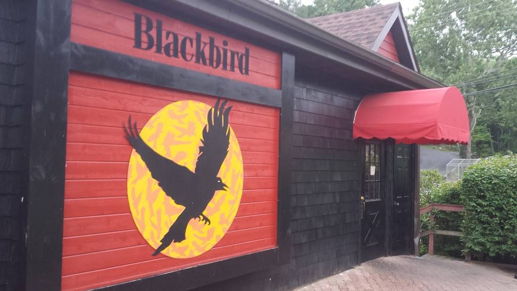 Blackbird Tavern LLC | restaurant | 6 Way Rd, Middlefield, CT 06455, USA | 8603490860 OR +1 860-349-0860