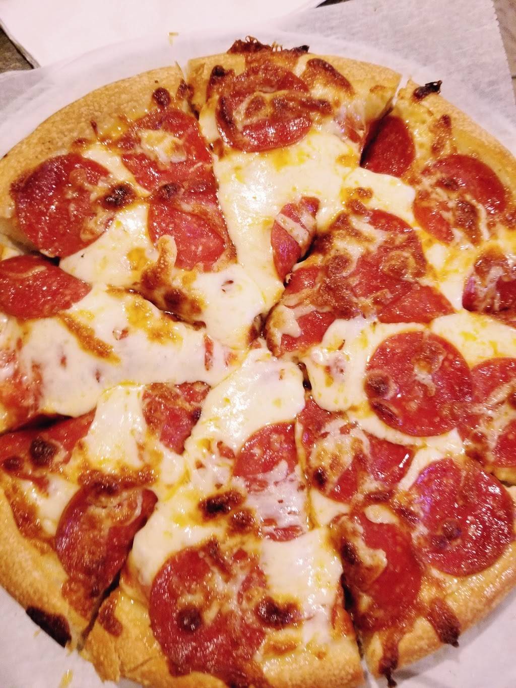 Pizza Palace | restaurant | 1583 Plainfield Pike, Johnston, RI 02919, USA | 4019461600 OR +1 401-946-1600