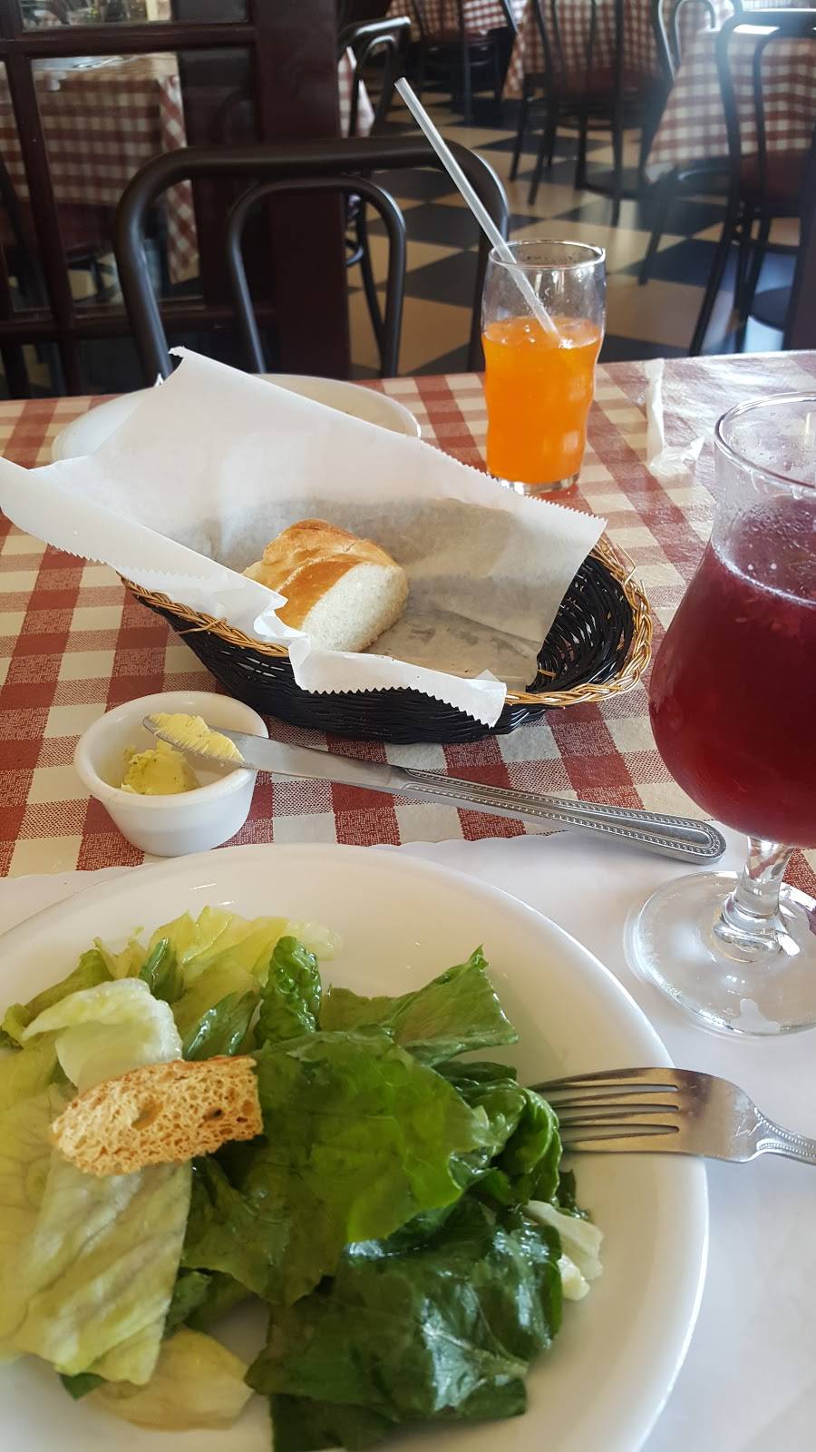 Giuseppis Restaurante | restaurant | Plaza Pabellón Rosarito, Ensenada & Col. Leyes de Reforma 300, Tijuana, 22710 Rosarito, B.C., Mexico | 016616139320 OR +52 661 613 9320