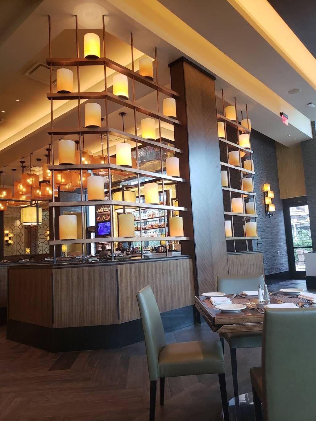 Grand Lux Cafe | restaurant | 11506 Century Oaks Terrace #128, Austin, TX 78758, USA | 5128737477 OR +1 512-873-7477