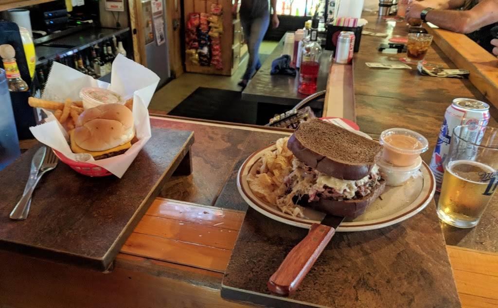 Aztalan Inn Bar & Grill | restaurant | W6630 County Rd B, Lake Mills, WI 53551, USA | 9206483206 OR +1 920-648-3206