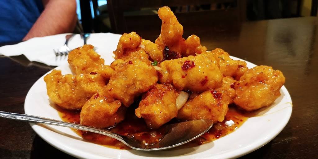 Iron Wok Chinese Cuisine | restaurant | 541 Main St, Placerville, CA 95667, USA | 5309033358 OR +1 530-903-3358