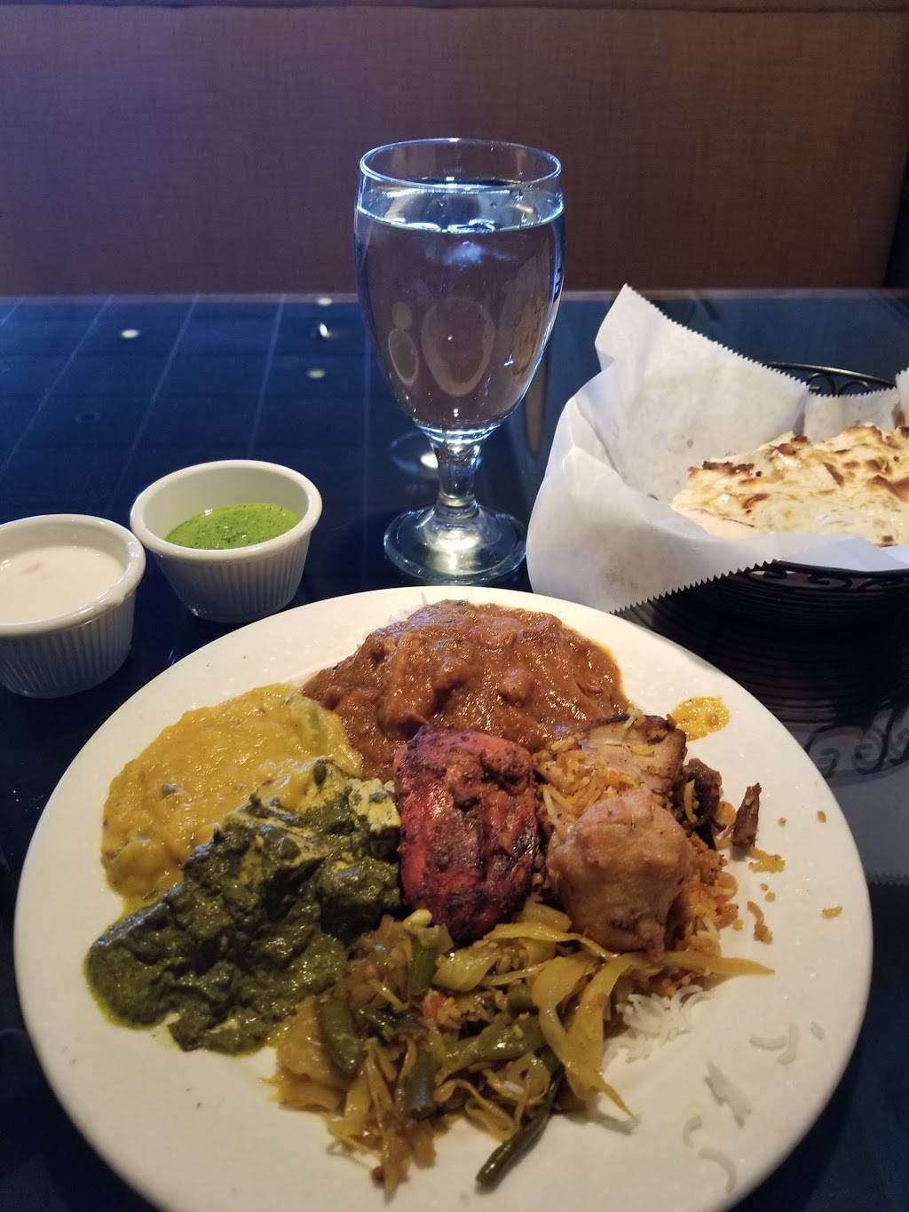 Bombay Grille | restaurant | 8706 Pineville-Matthews Rd, Charlotte, NC 28226, USA | 7045423933 OR +1 704-542-3933