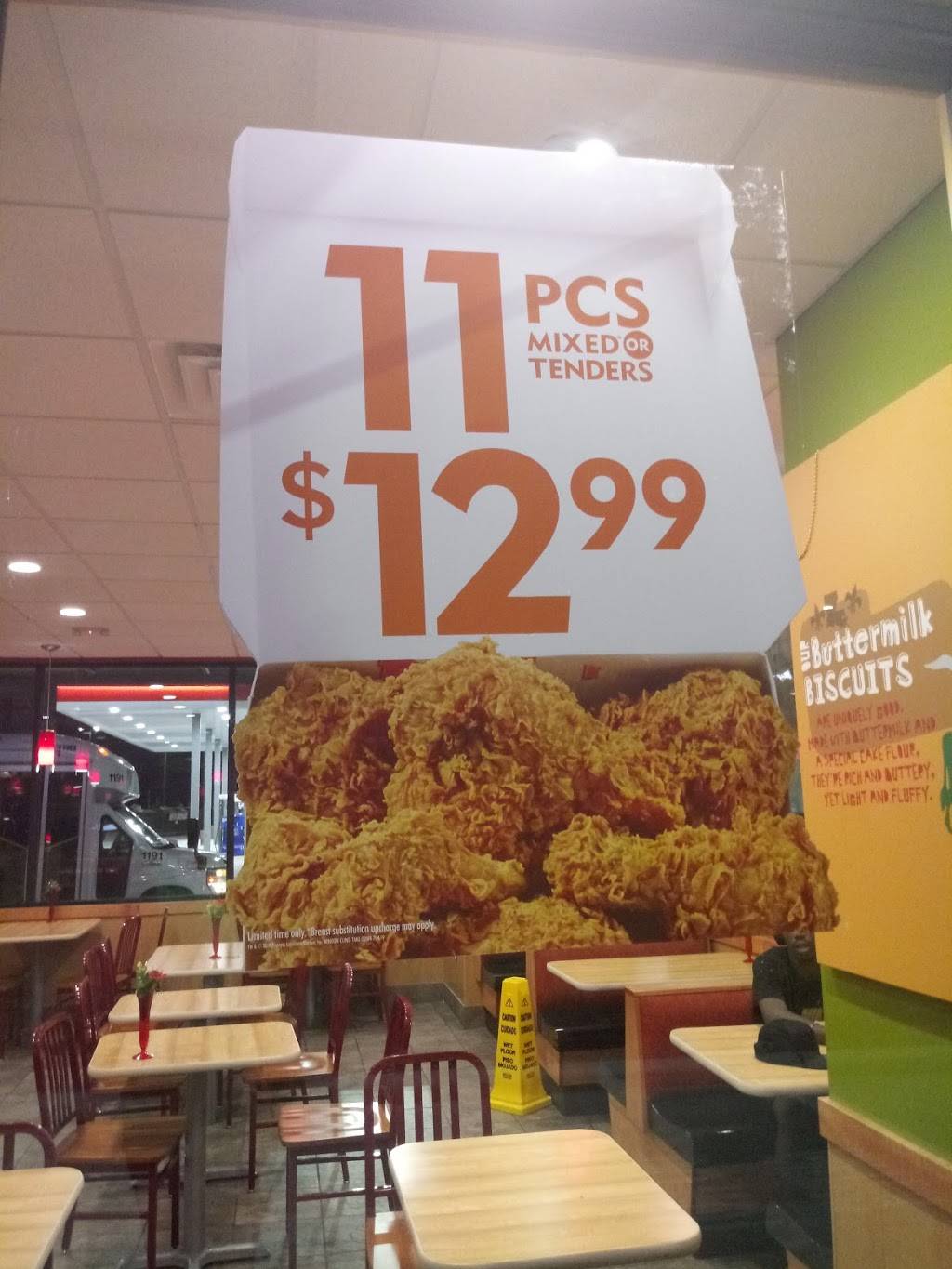 Popeyes Louisiana Kitchen | restaurant | 2420 Scott St, Houston, TX 77004, USA | 7136550660 OR +1 713-655-0660