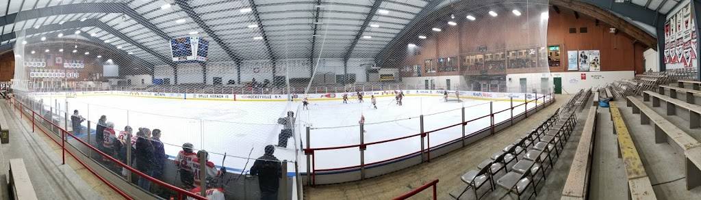 Rostraver Ice Garden | restaurant | 101 Gallitin Rd, Belle Vernon, PA 15012, USA | 7243797100 OR +1 724-379-7100