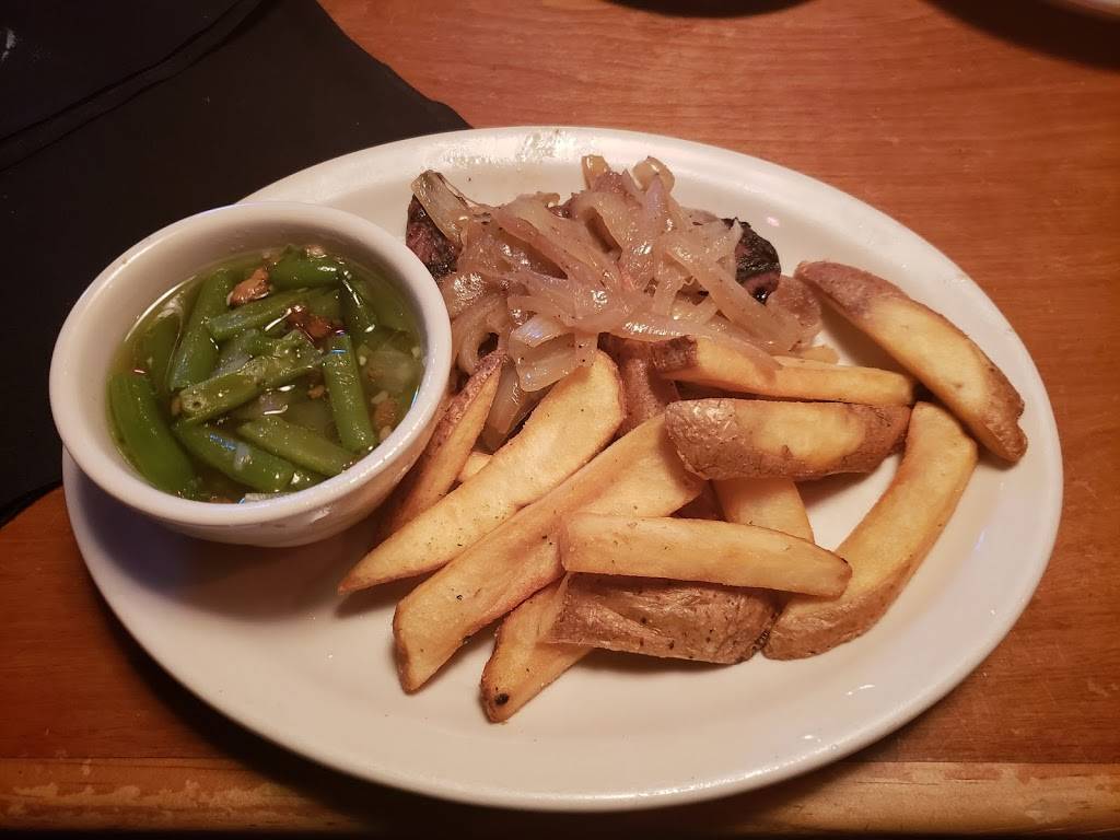 Texas Roadhouse | restaurant | 1005A Gould Dr, Bossier City, LA 71111, USA | 3187467122 OR +1 318-746-7122