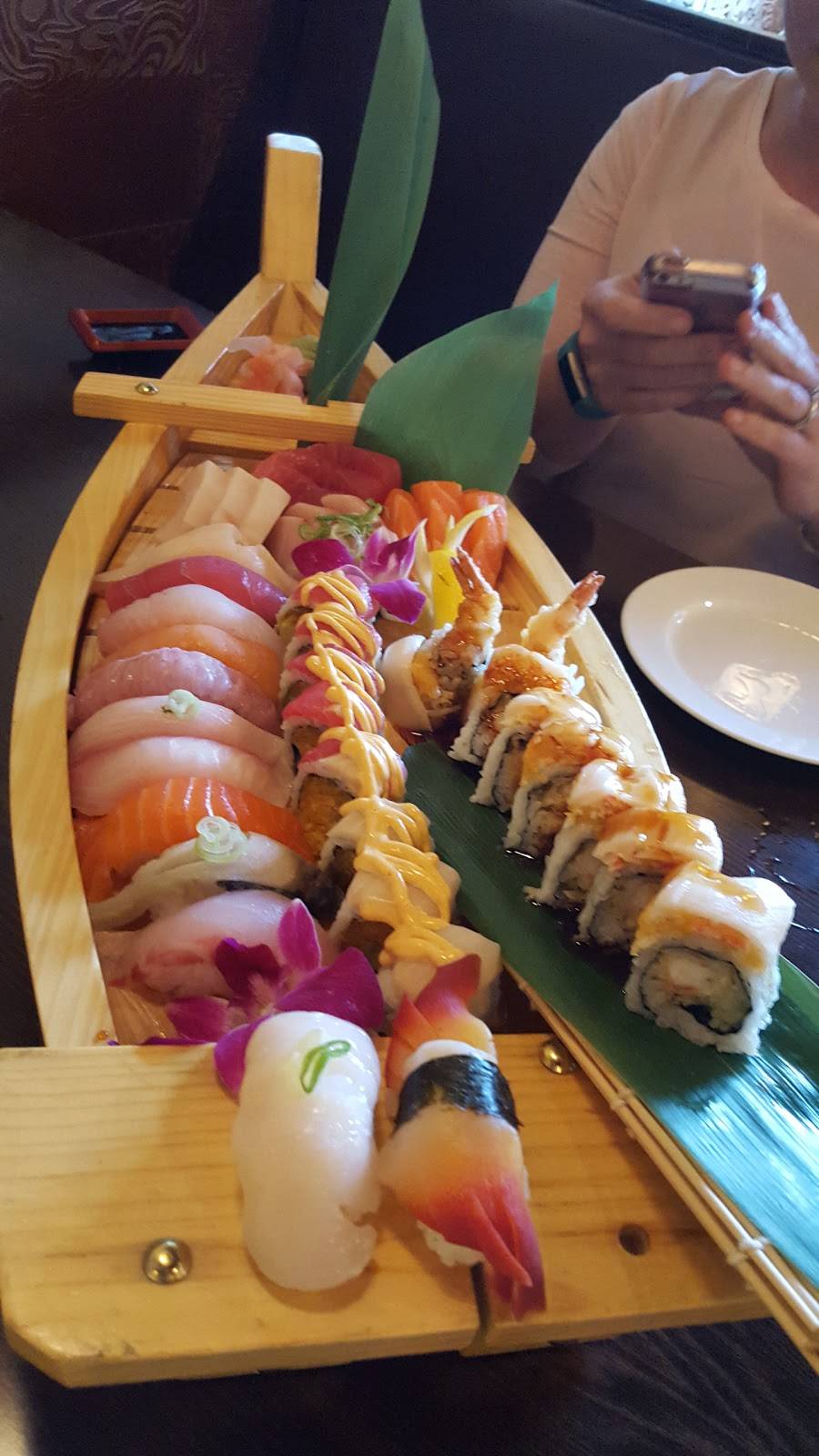 Ginza | restaurant | 565 Greenfield Rd, Lancaster, PA 17601, USA | 7177353888 OR +1 717-735-3888