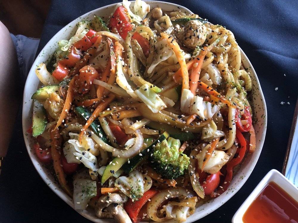 Yummi Japanese Restaurant | restaurant | 300 W Bitters Rd #185, San Antonio, TX 78216, USA | 2104032113 OR +1 210-403-2113