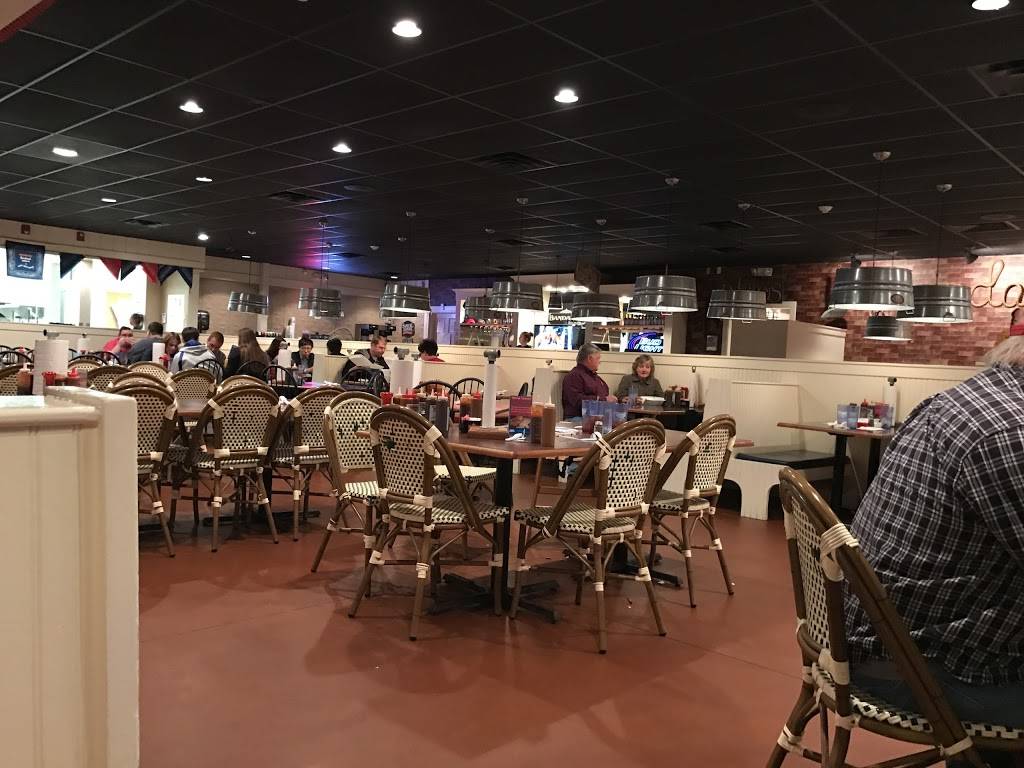 Bandanas Bar-B-Q | restaurant | 6636 Logan Dr, Evansville, IN 47715, USA | 8124019922 OR +1 812-401-9922