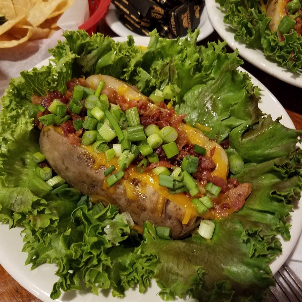 Cherry Street Restaurant & Bar | restaurant | 57 S Cherry St, Galesburg, IL 61401, USA | 3093444480 OR +1 309-344-4480