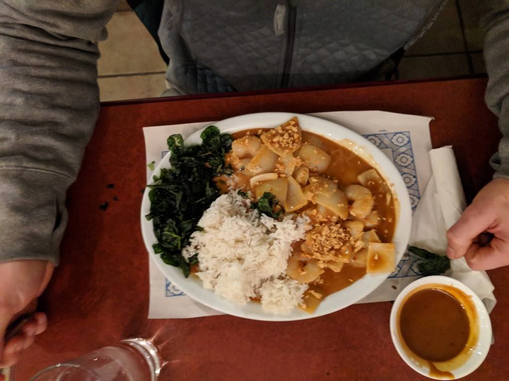 Restaurant Nouilles Impériales | meal takeaway | 12000 Boulevard Armand-Bombardier, Montréal, QC H1E 1M5, Canada | 5148816116 OR +1 514-881-6116