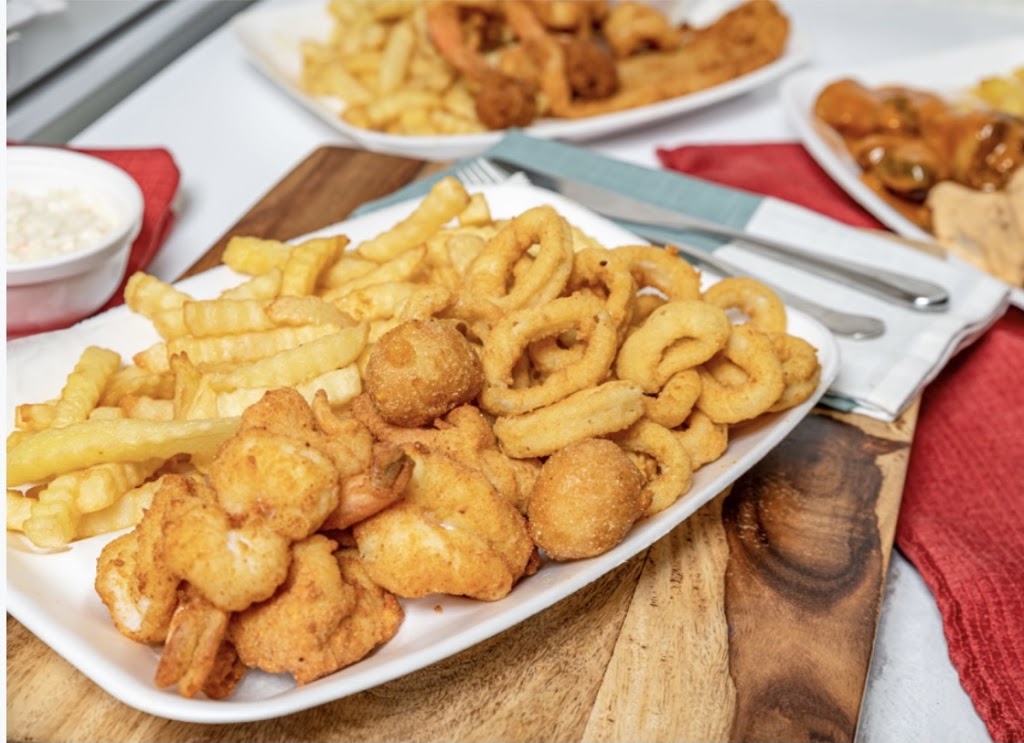 Fry Daze - Seafood, Wings, & Subs | restaurant | 2901 NE Jacksonville Rd, Ocala, FL 34479, USA | 3523046208 OR +1 352-304-6208