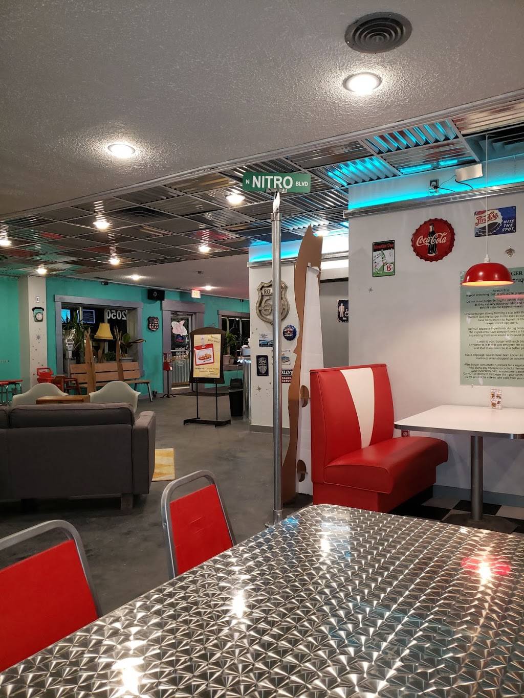 Nitro Burger | restaurant | 2050 Cornhusker Hwy, Lincoln, NE 68521, USA | 4025706433 OR +1 402-570-6433