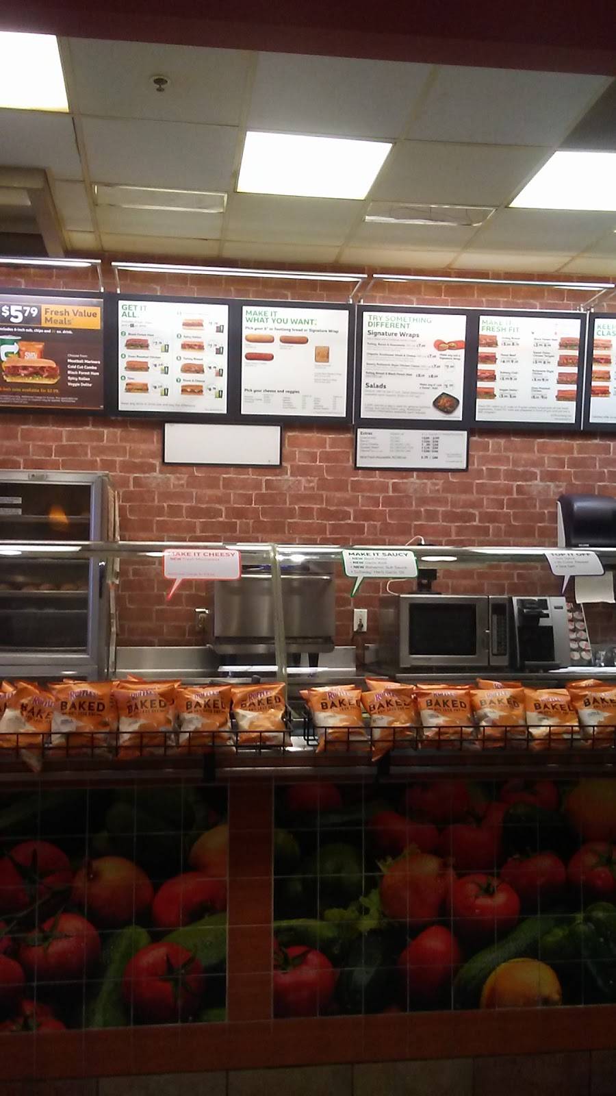 Subway | meal takeaway | 1217 W Irvington Rd Unit 123, Tucson, AZ 85714, USA | 5207464059 OR +1 520-746-4059