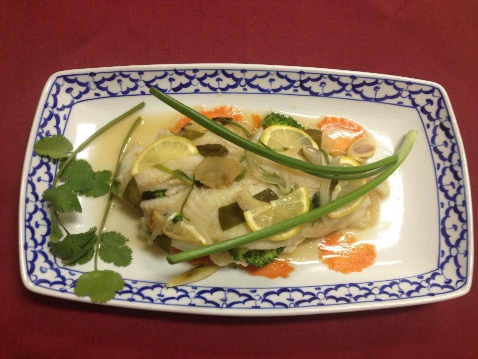 Thai Spices Restaurant | restaurant | 2401 W Turner Rd #224, Lodi, CA 95242, USA | 2093698424 OR +1 209-369-8424