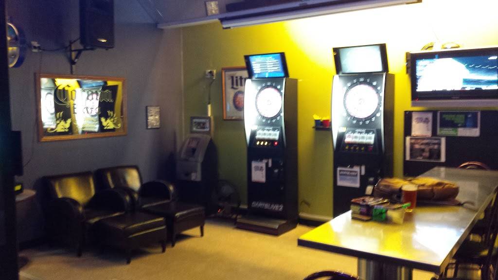 128th Billiards | restaurant | 617 128th St SW #101, Everett, WA 98204, USA | 4253223729 OR +1 425-322-3729