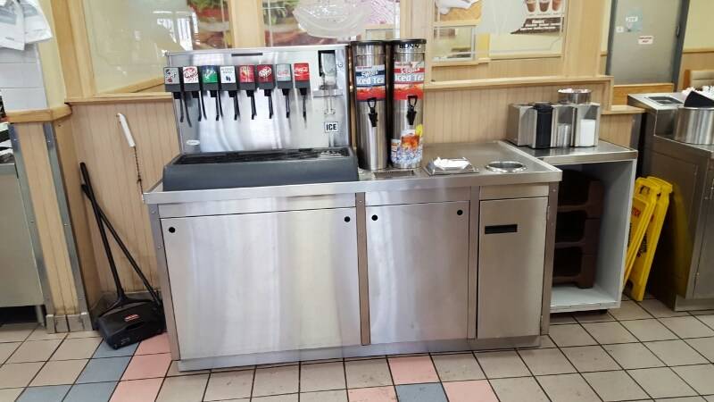 Braums Ice Cream & Burger Restaurant | restaurant | 1204 NW 17th St, Oklahoma City, OK 73106, USA | 4055211598 OR +1 405-521-1598