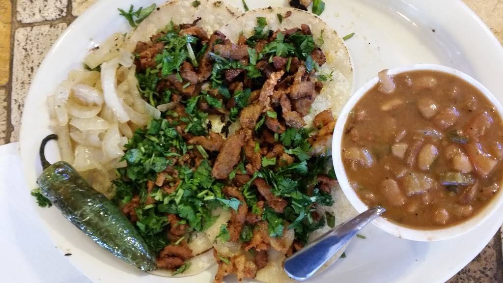 Las Pichanchas Cafe | restaurant | 450 Fredericksburg Rd, San Antonio, TX 78201, USA | 2107353715 OR +1 210-735-3715