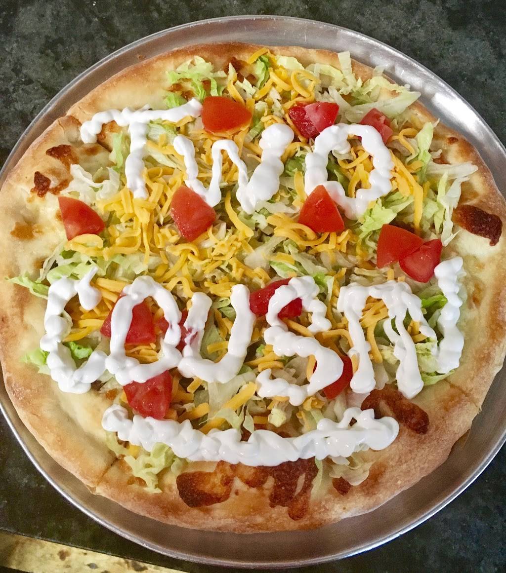 Two Cousins Pizza willow street | restaurant | 2845 Willow Street Pike, Willow Street, PA 17584, USA | 7174640777 OR +1 717-464-0777