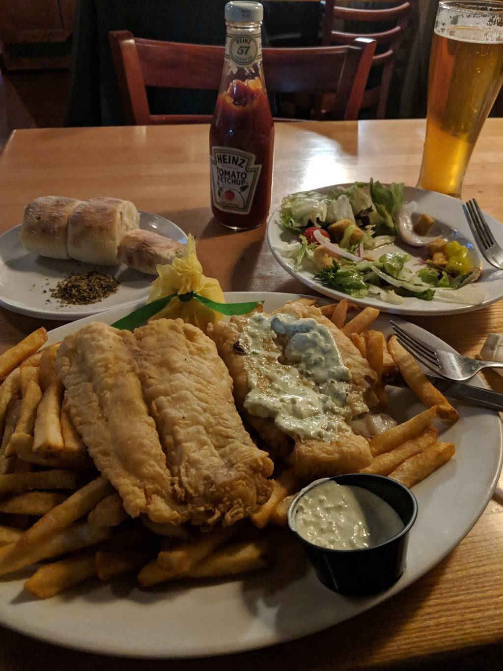 Tuccis | restaurant | 1560 IL-50, Bourbonnais, IL 60914, USA | 8159291875 OR +1 815-929-1875